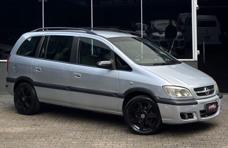 ZAFIRA 2.0 MPFI ELITE 8V FLEX 4P AUTOMÁTICO - 2008 - CAXIAS DO SUL
