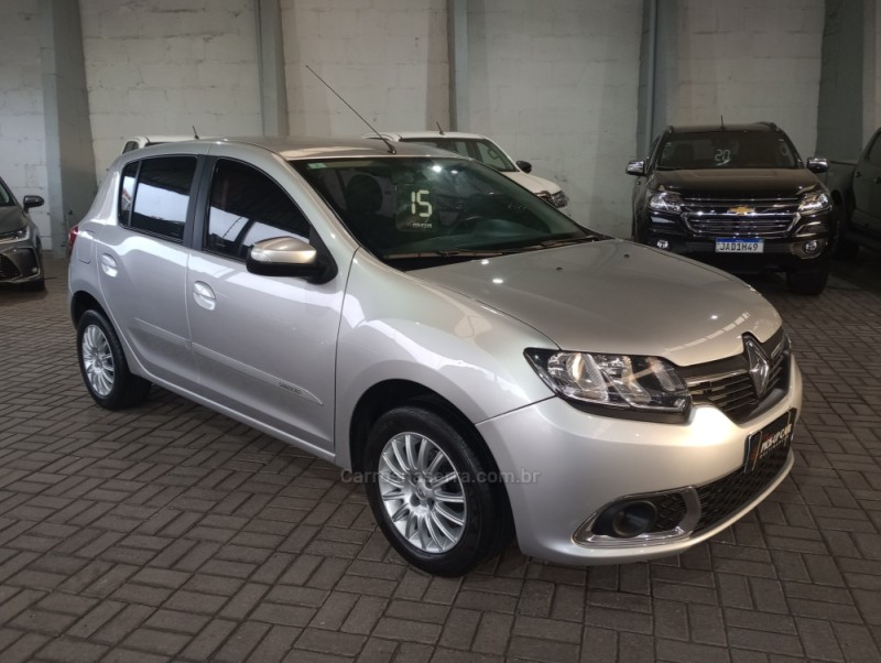 SANDERO 1.6 EXPRESSION 8V FLEX 4P MANUAL - 2015 - CAXIAS DO SUL