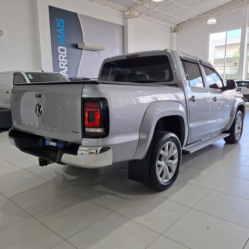 AMAROK 3.0 V6 TDI HIGHLINE CD DIESEL 4MOTION AUTOMÁTICO - 2025 - SANTA CRUZ DO SUL