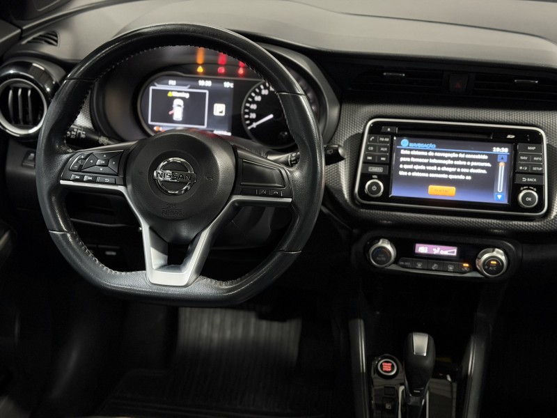 KICKS 1.6 SV 16V FLEXSTART 4P AUTOMÁTICO - 2017 - CAXIAS DO SUL