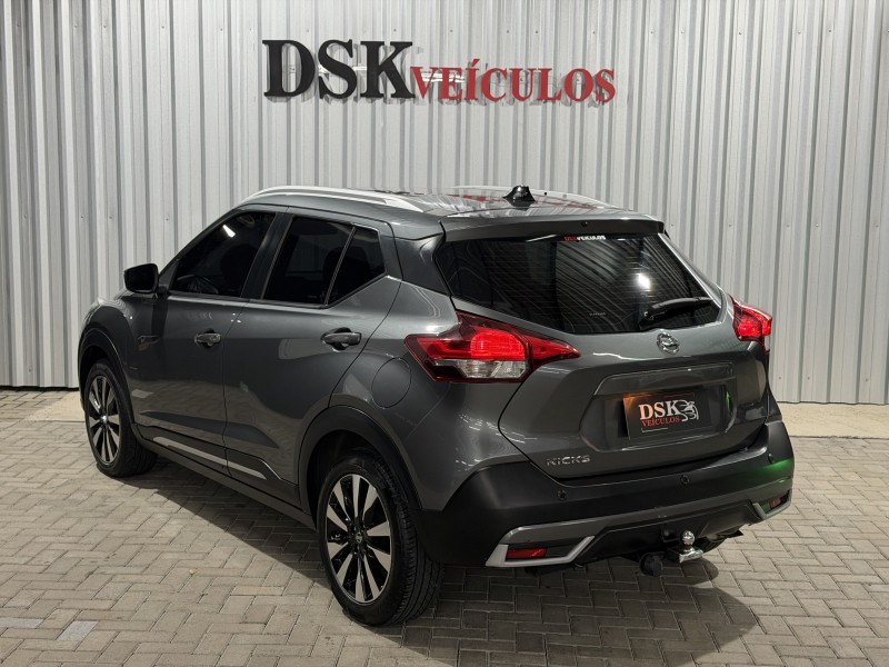 KICKS 1.6 SV 16V FLEXSTART 4P AUTOMÁTICO - 2017 - CAXIAS DO SUL
