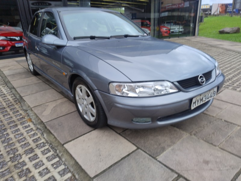 VECTRA 2.2 MPFI CHALLENGE 16V GASOLINA 4P MANUAL - 2001 - CAXIAS DO SUL