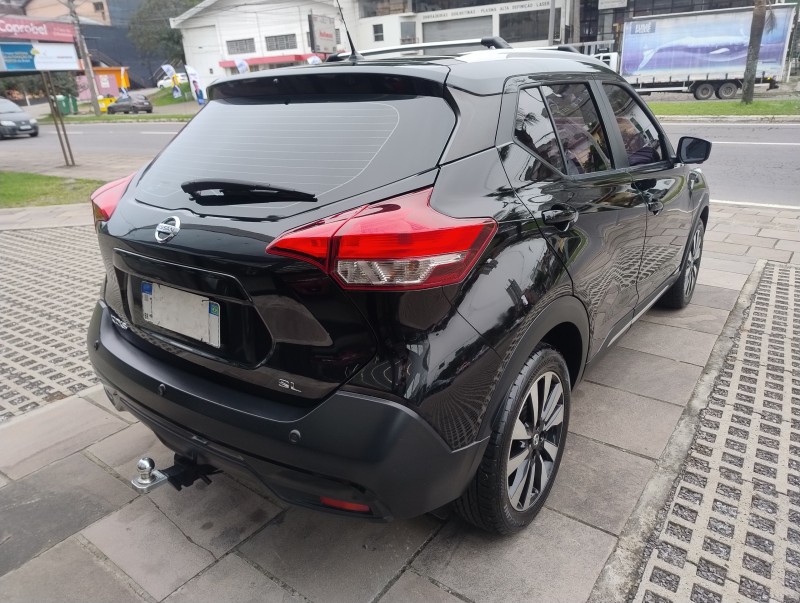 KICKS 1.6 16V FLEX SL 4P XTRONIC - 2017 - CAXIAS DO SUL