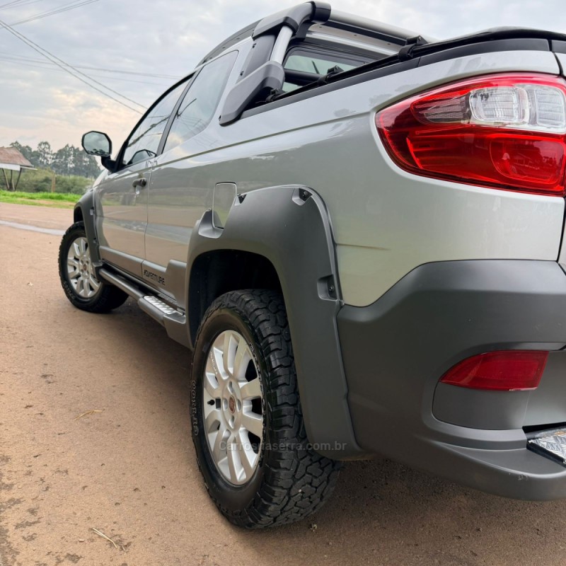 STRADA 1.8 MPI ADVENTURE CD 16V FLEX 3P MANUAL - 2015 - VACARIA