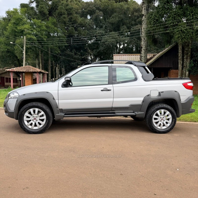 STRADA 1.8 MPI ADVENTURE CD 16V FLEX 3P MANUAL - 2015 - VACARIA