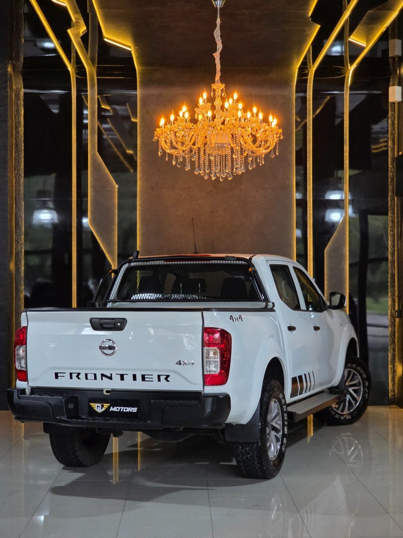 FRONTIER 2.3 S 16V 4X4 CD TURBO DIESEL 4P MANUAL - 2023 - CAXIAS DO SUL