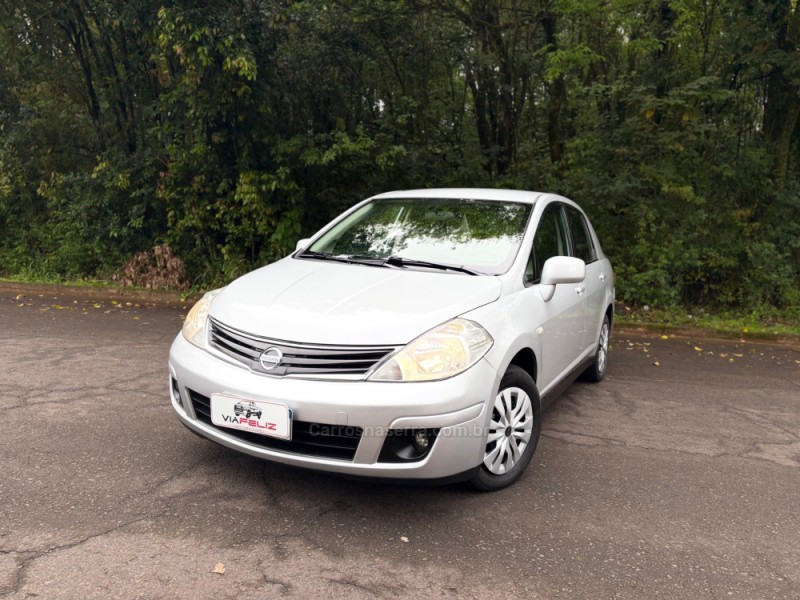 tiida 1.8 sedan 16v flex 4p manual 2012 feliz