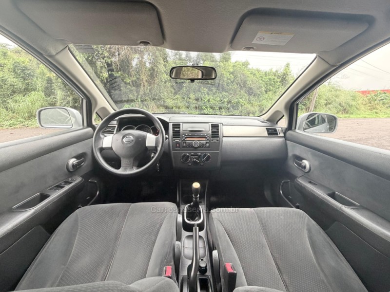 TIIDA 1.8 SEDAN 16V FLEX 4P MANUAL - 2012 - FELIZ