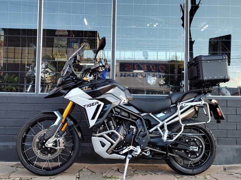 tiger 900 rally pro  2025 flores da cunha