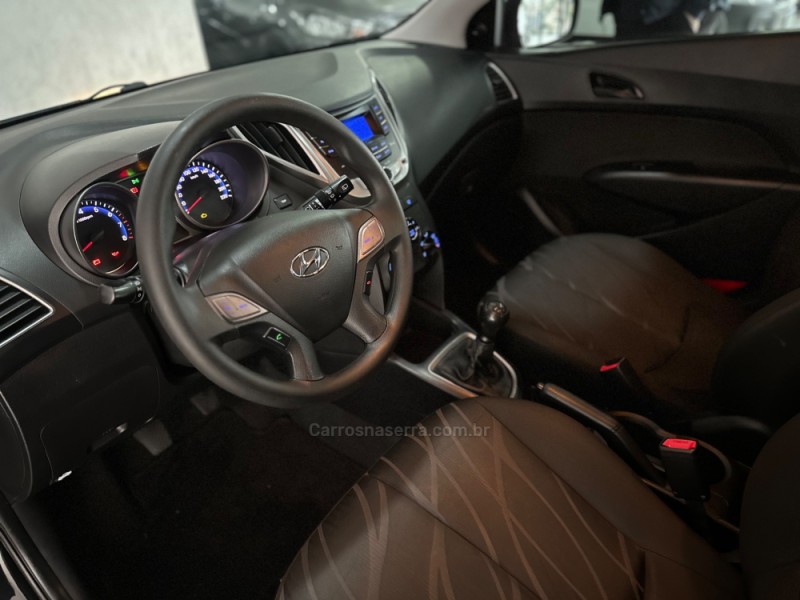 HB20 1.0 COMFORT PLUS 12V FLEX 4P MANUAL - 2014 - CAXIAS DO SUL