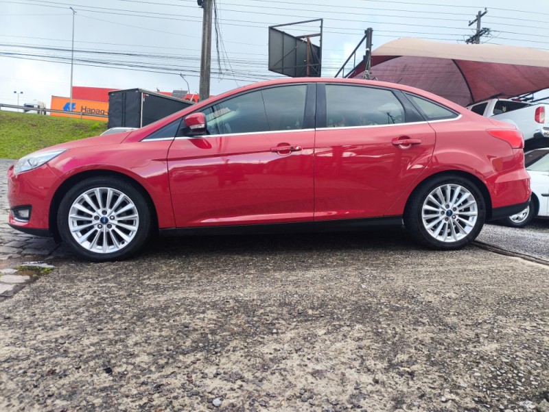 FOCUS 2.0 TITANIUM 16V FLEX 4P AUTOMÁTICO - 2016 - FARROUPILHA