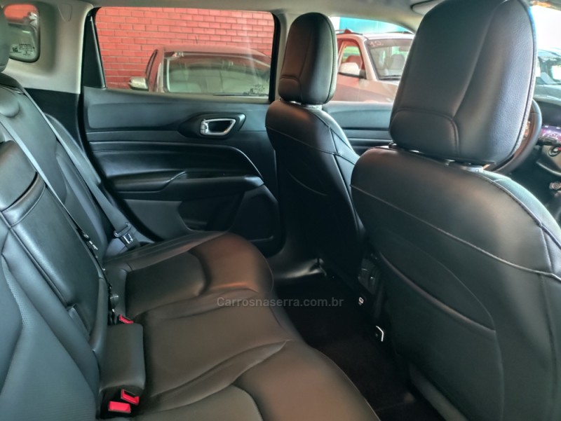 COMPASS 1.3 LONGITUDE T270 16V TURBO FLEX 4P AUTOMÁTICO - 2022 - TAQUARA