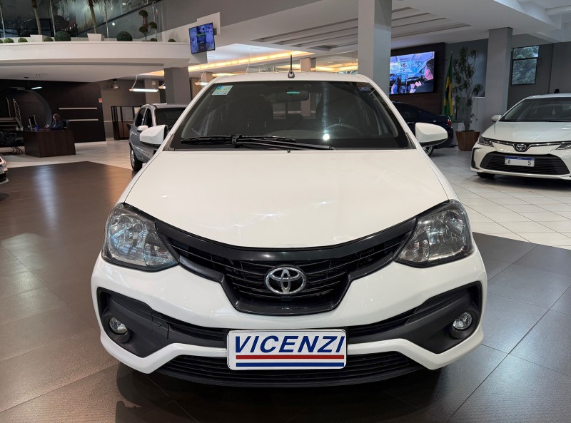 ETIOS 1.3 X 16V FLEX 4P MANUAL - 2020 - FARROUPILHA