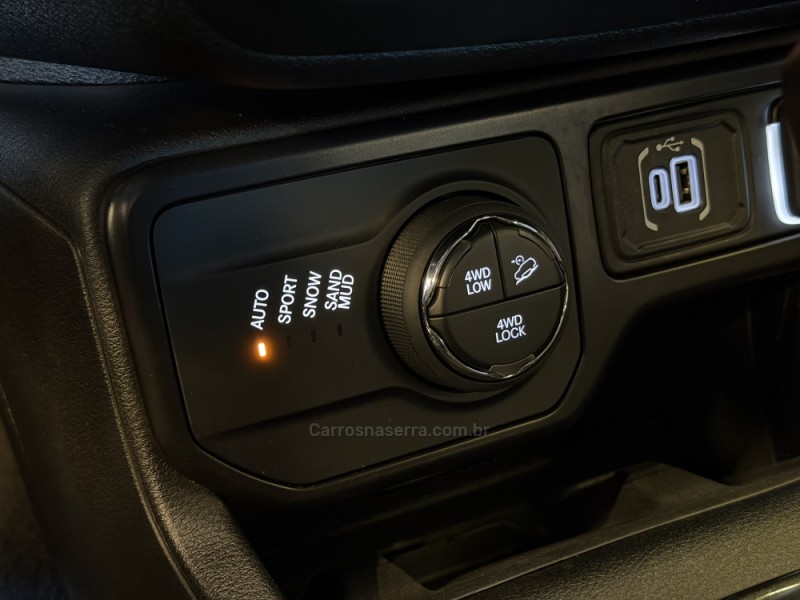 RENEGADE 1.3 S T270 16V TURBO FLEX 4X4 4P AUTOMÁTICO - 2024 - CAXIAS DO SUL