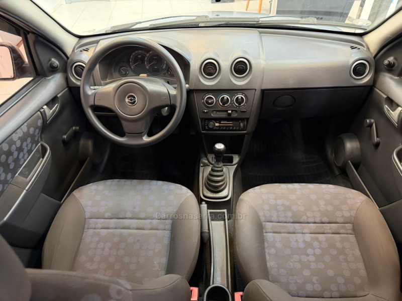 PRISMA 1.4 MPFI JOY 8V FLEX 4P MANUAL - 2010 - BOM RETIRO DO SUL