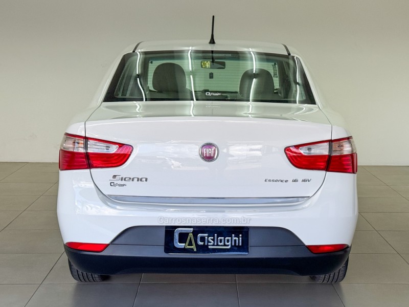 GRAND SIENA 1.6 MPI ESSENCE 16V FLEX 4P MANUAL - 2014 - CARLOS BARBOSA