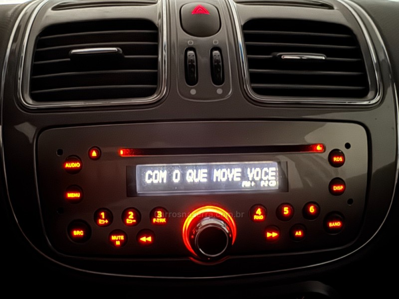 SIENA 1.6 MPI ESSENCE 16V FLEX 4P MANUAL - 2015 - CAXIAS DO SUL