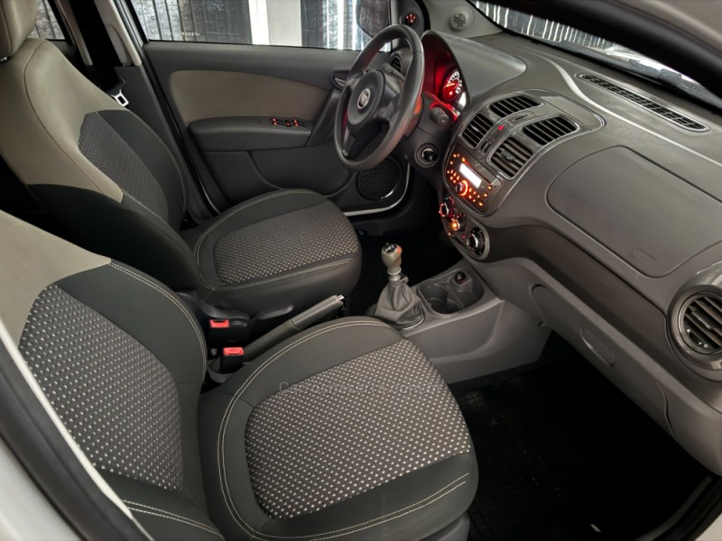 SIENA 1.6 MPI ESSENCE 16V FLEX 4P MANUAL - 2015 - CAXIAS DO SUL