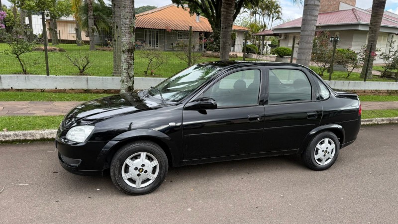 CLASSIC 1.0 VHC LS 8V FLEX 4P MANUAL - 2012 - FELIZ