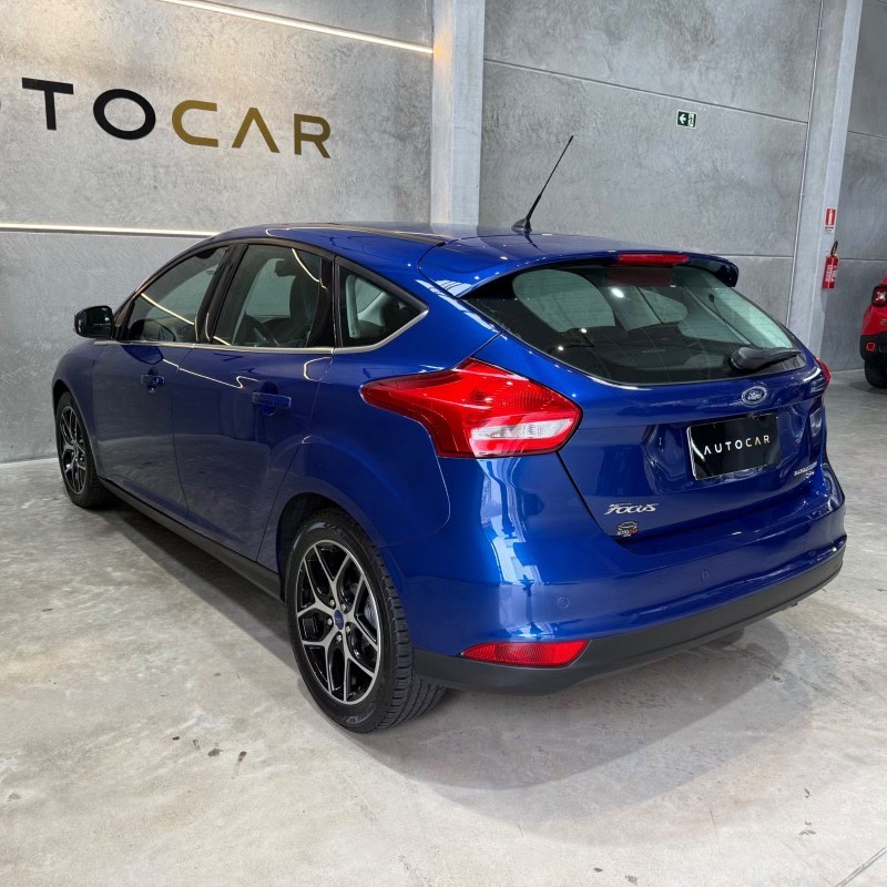 FOCUS 2.0 TITANIUM HATCH 16V FLEX 4P AUTOMÁTICO - 2016 - CAXIAS DO SUL