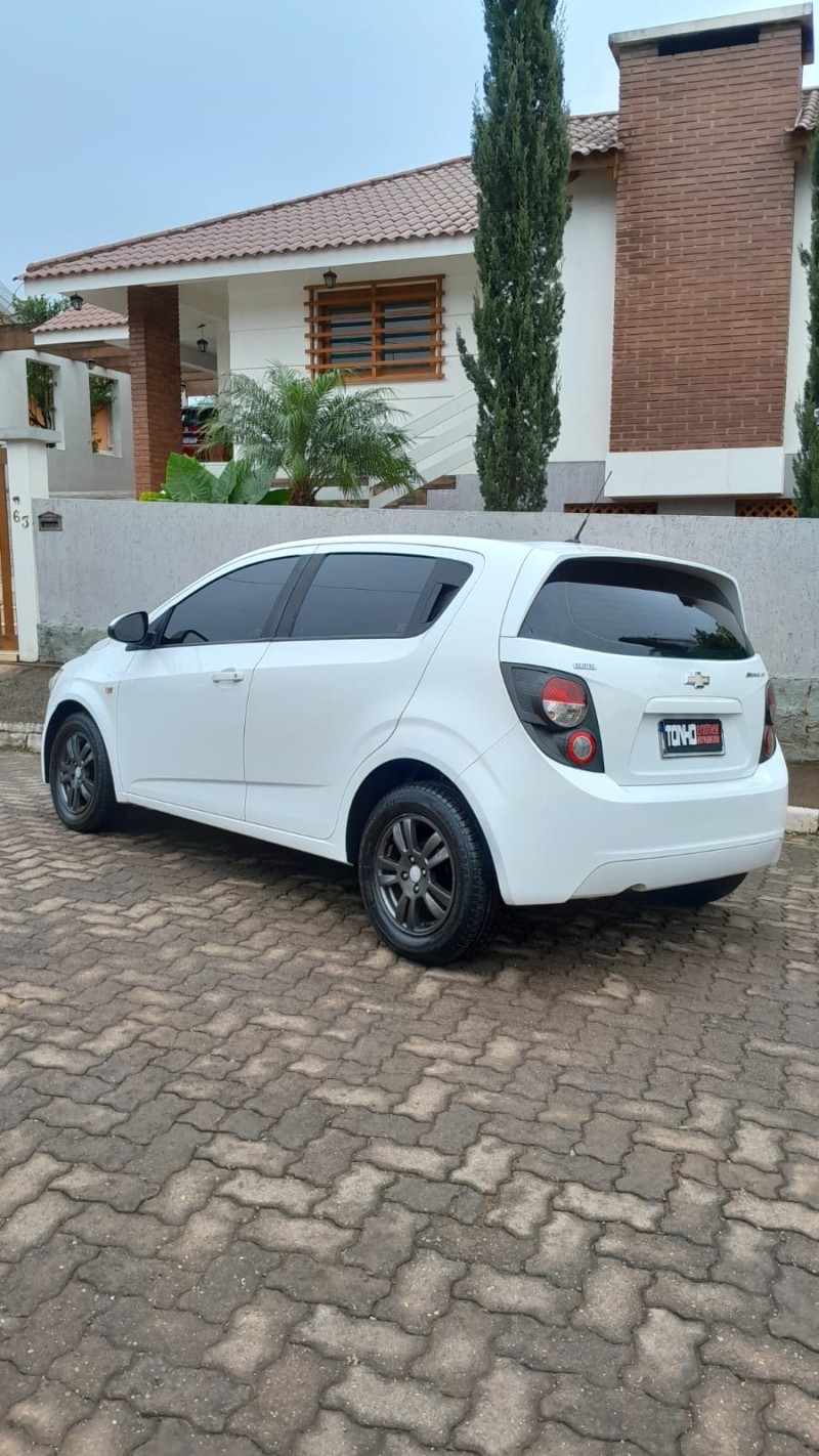 SONIC 1.6 LT 16V FLEX 4P MANUAL - 2014 - ESTRELA