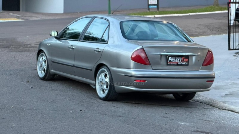 MAREA 1.8 MPI SX 16V GASOLINA 4P MANUAL - 2002 - NOVO HAMBURGO