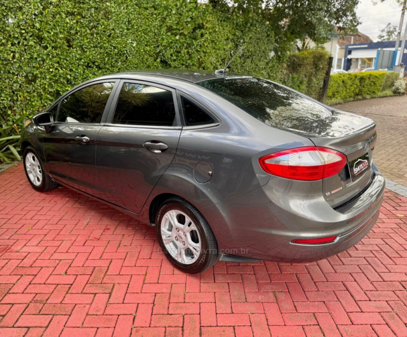 FIESTA 1.6 SE SEDAN 16V FLEX 4P AUTOMÁTICO - 2015 - ROLANTE
