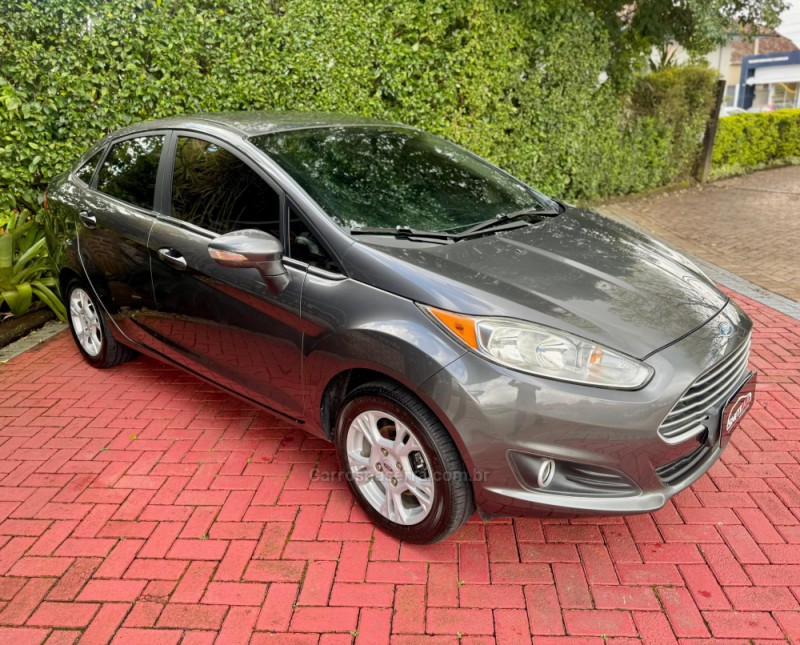 FIESTA 1.6 SE SEDAN 16V FLEX 4P AUTOMÁTICO - 2015 - ROLANTE