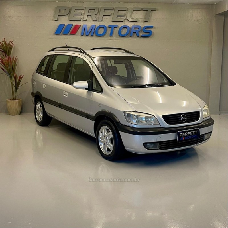 ZAFIRA 2.0 MPFI CD 16V GASOLINA 4P MANUAL - 2002 - BENTO GONçALVES