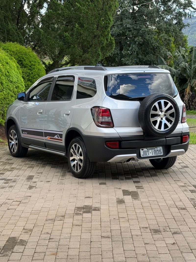 spin 1.8 activ 8v flex 4p automatico 2016 encantado