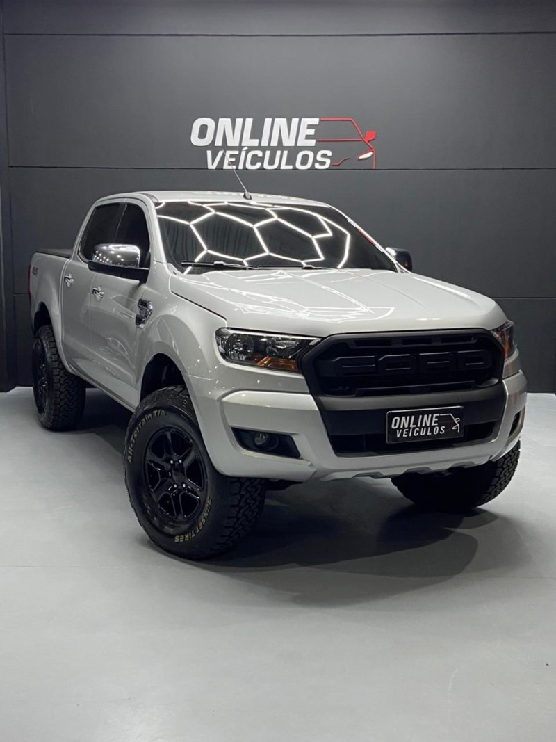 RANGER 2.2 XLS 4X4 CD 16V DIESEL 4P AUTOMÁTICO - 2017 - FARROUPILHA