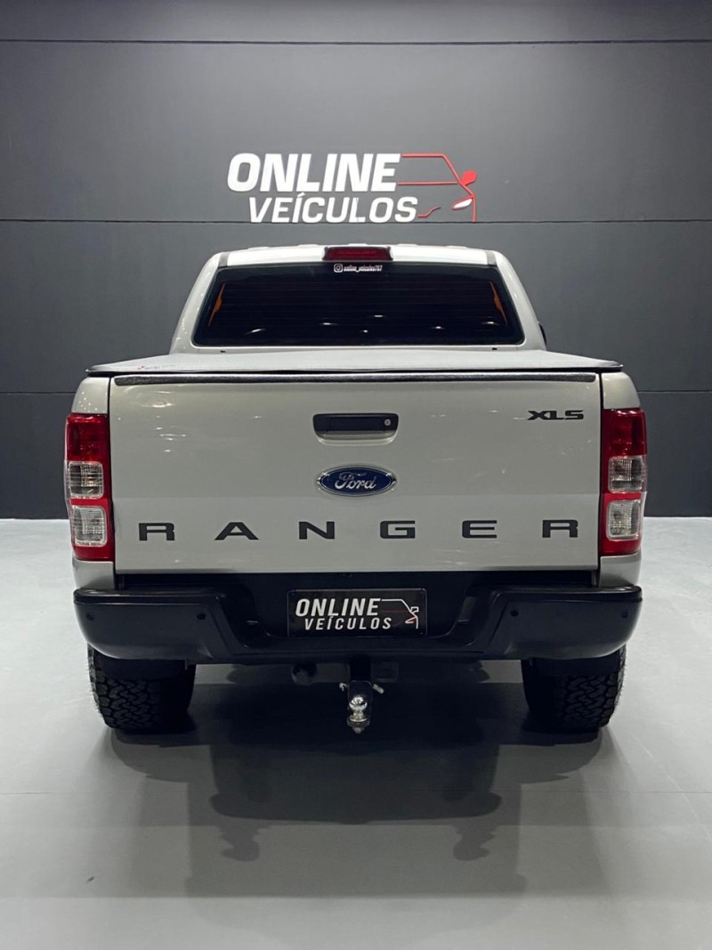 RANGER 2.2 XLS 4X4 CD 16V DIESEL 4P AUTOMÁTICO - 2017 - FARROUPILHA