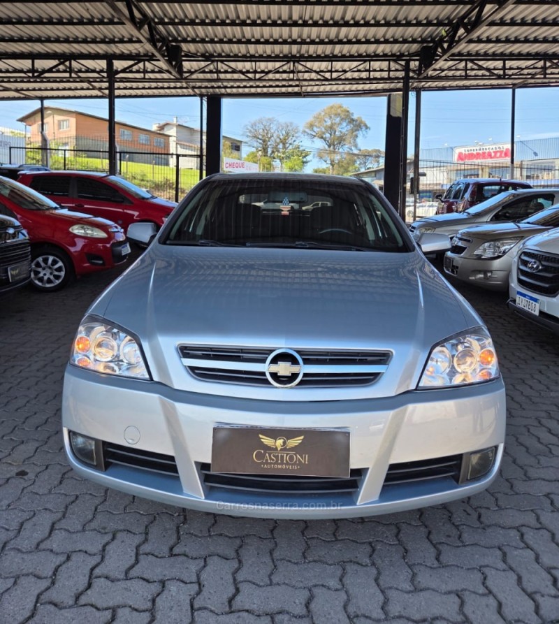 ASTRA 2.0 MPFI ADVANTAGE 8V FLEX 4P MANUAL - 2011 - CAXIAS DO SUL