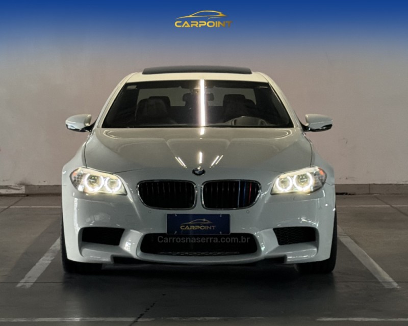 M5 4.4 V8 32V GASOLINA 4P AUTOMÁTICO - 2013 - CAXIAS DO SUL