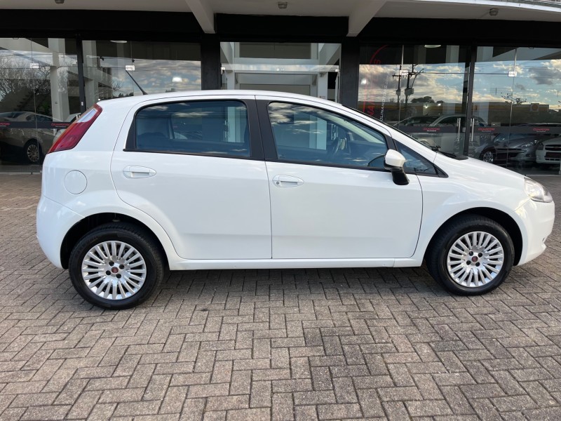 PUNTO 1.4 8V FLEX 4P MANUAL - 2010 - CAXIAS DO SUL