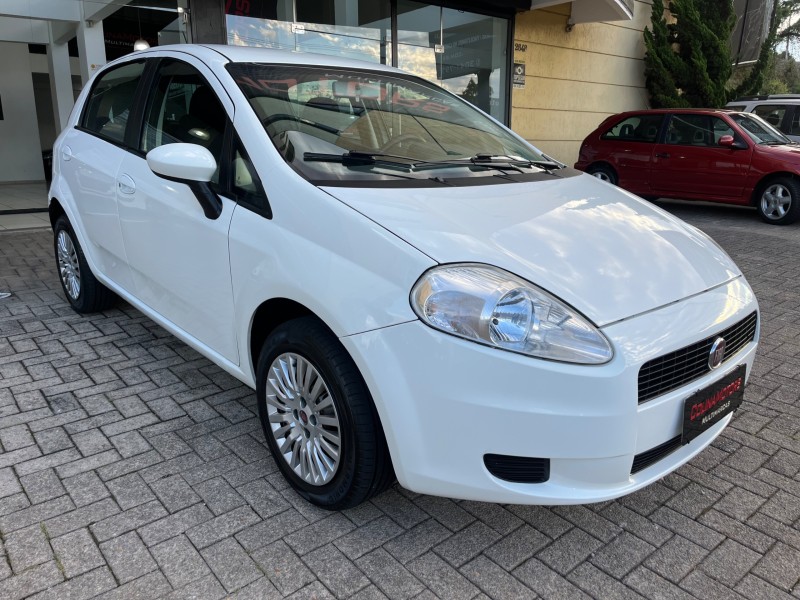 PUNTO 1.4 8V FLEX 4P MANUAL - 2010 - CAXIAS DO SUL
