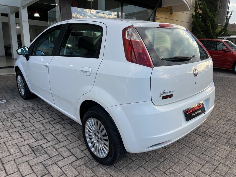 PUNTO 1.4 8V FLEX 4P MANUAL - 2010 - CAXIAS DO SUL