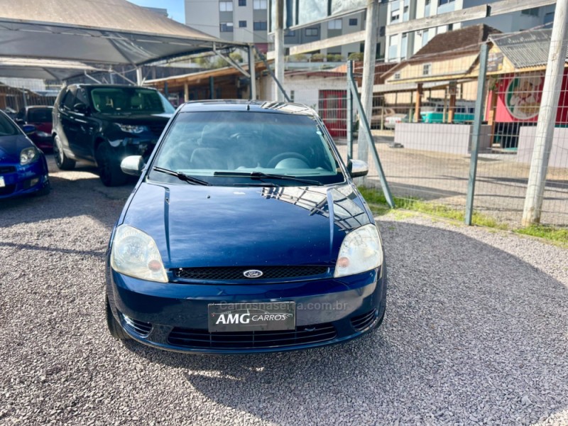 FIESTA 1.0 EDGE 8V GASOLINA 4P MANUAL - 2003 - CAXIAS DO SUL