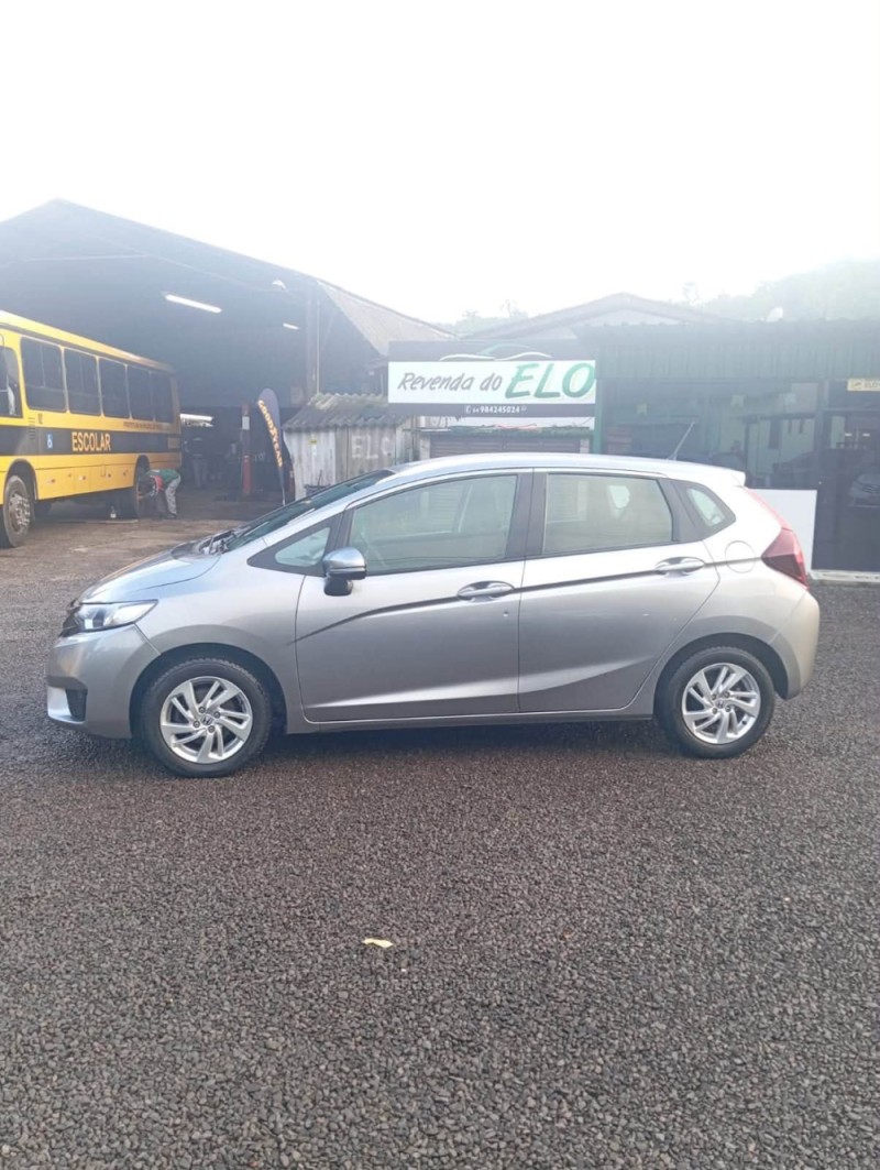 FIT 1.5 LX 16V FLEX 4P MANUAL - 2015 - PICADA CAFé
