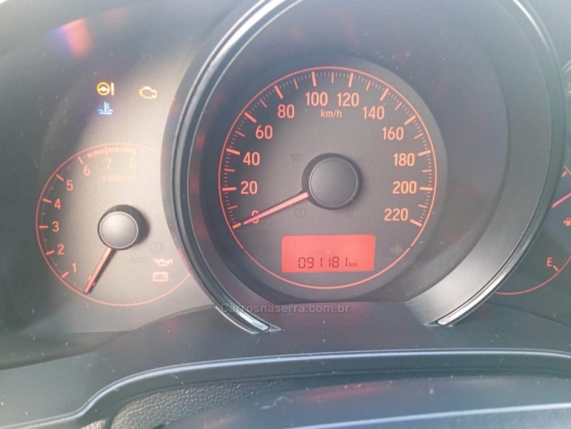 FIT 1.5 LX 16V FLEX 4P MANUAL - 2015 - PICADA CAFé