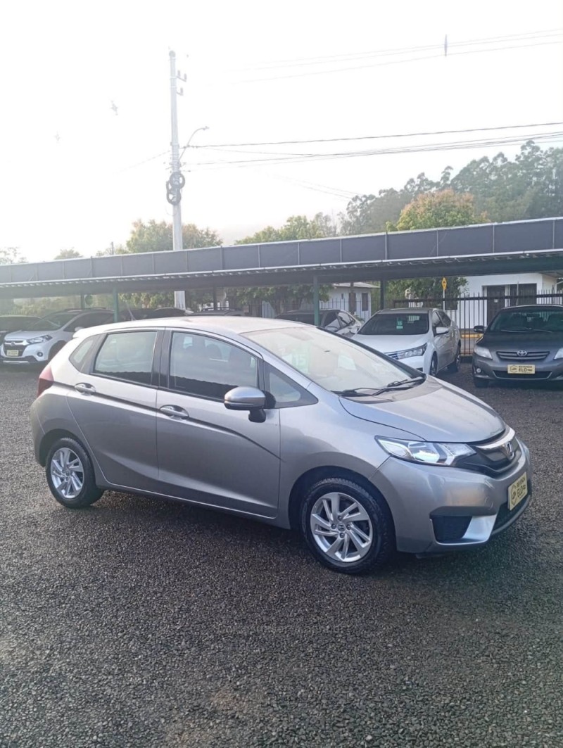 FIT 1.5 LX 16V FLEX 4P MANUAL - 2015 - PICADA CAFé