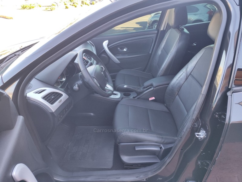 FLUENCE 2.0 DYNAMIQUE PLUS 16V FLEX 4P AUTOMÁTICO - 2012 - FARROUPILHA