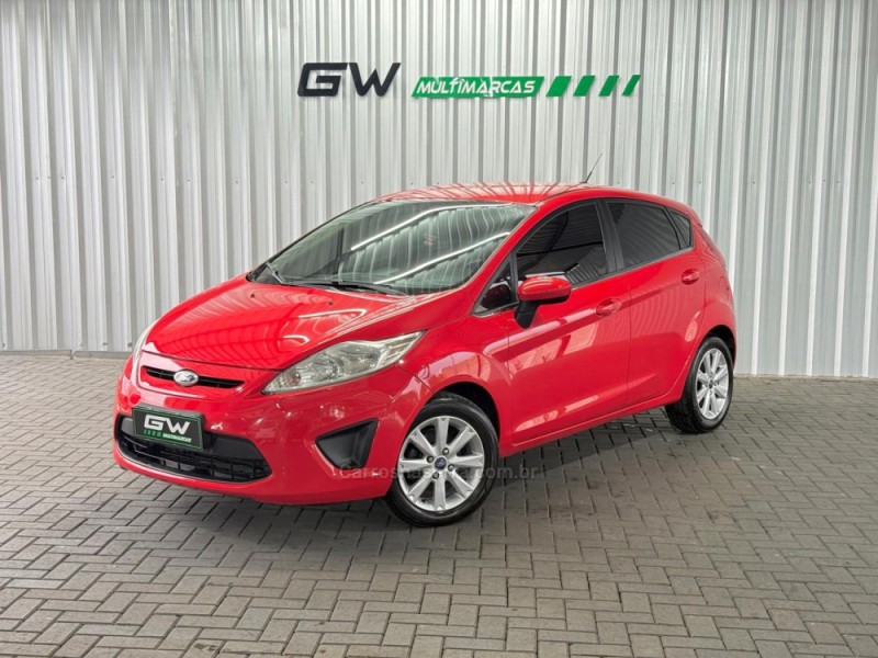 fiesta 1.6 se hatch 16v flex 4p manual 2013 caxias do sul