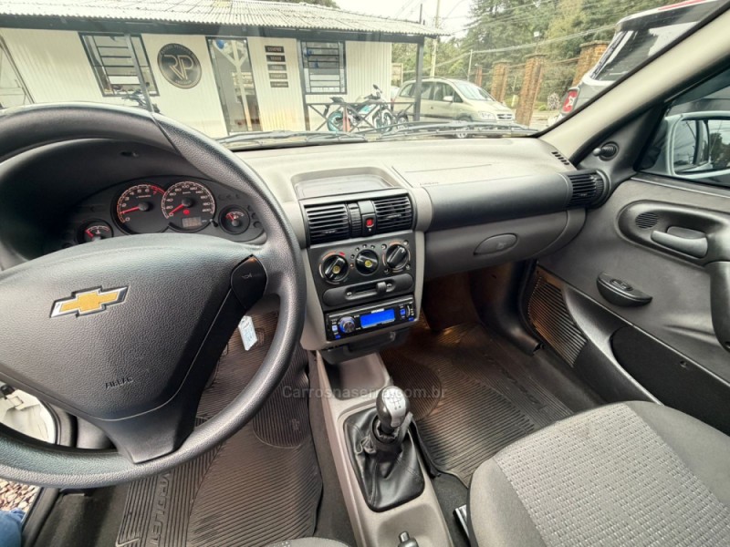 CLASSIC 1.0 MPFI LS 8V FLEX 4P MANUAL - 2015 - CANELA