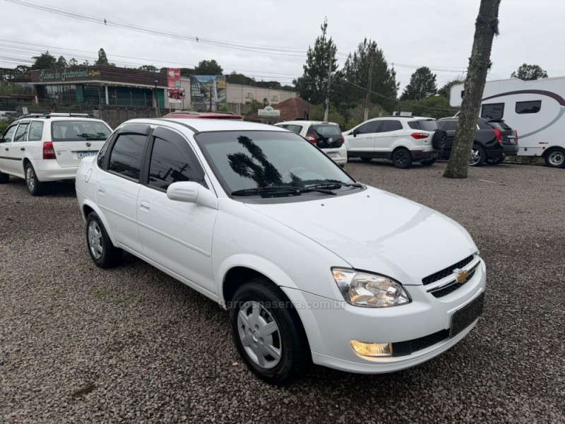 CLASSIC 1.0 MPFI LS 8V FLEX 4P MANUAL - 2015 - CANELA