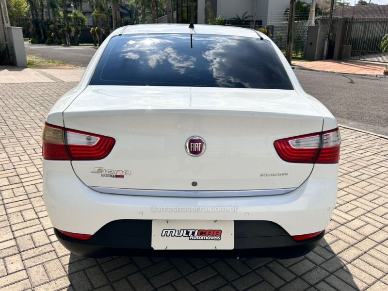 GRAND SIENA 1.4 MPI ATTRACTIVE 8V FLEX 4P MANUAL - 2013 - CAMPO BOM
