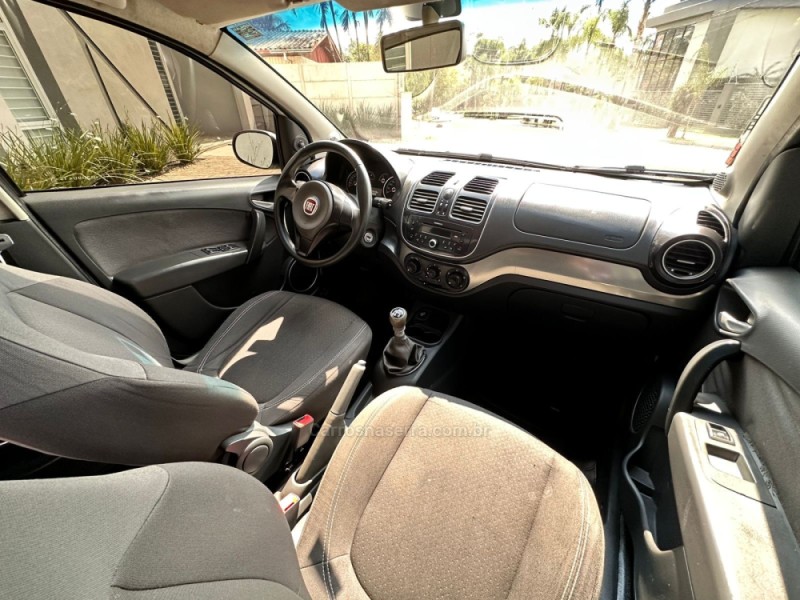 GRAND SIENA 1.4 MPI ATTRACTIVE 8V FLEX 4P MANUAL - 2013 - CAMPO BOM