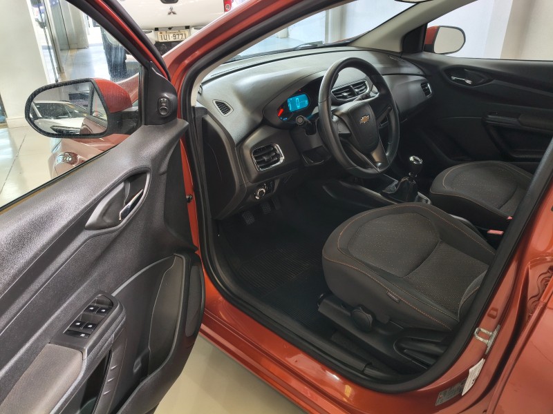 ONIX 1.4 MPFI LTZ 8V FLEX 4P MANUAL - 2013 - BENTO GONçALVES