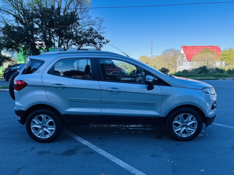 ECOSPORT 2.0 TITANIUM 16V FLEX 4P MANUAL - 2013 - BENTO GONçALVES