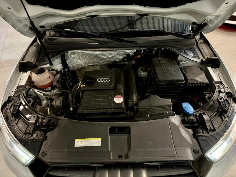 Q3 1.4 TFSI AMBIENTE GASOLINA 4P S TRONIC - 2016 - CAXIAS DO SUL